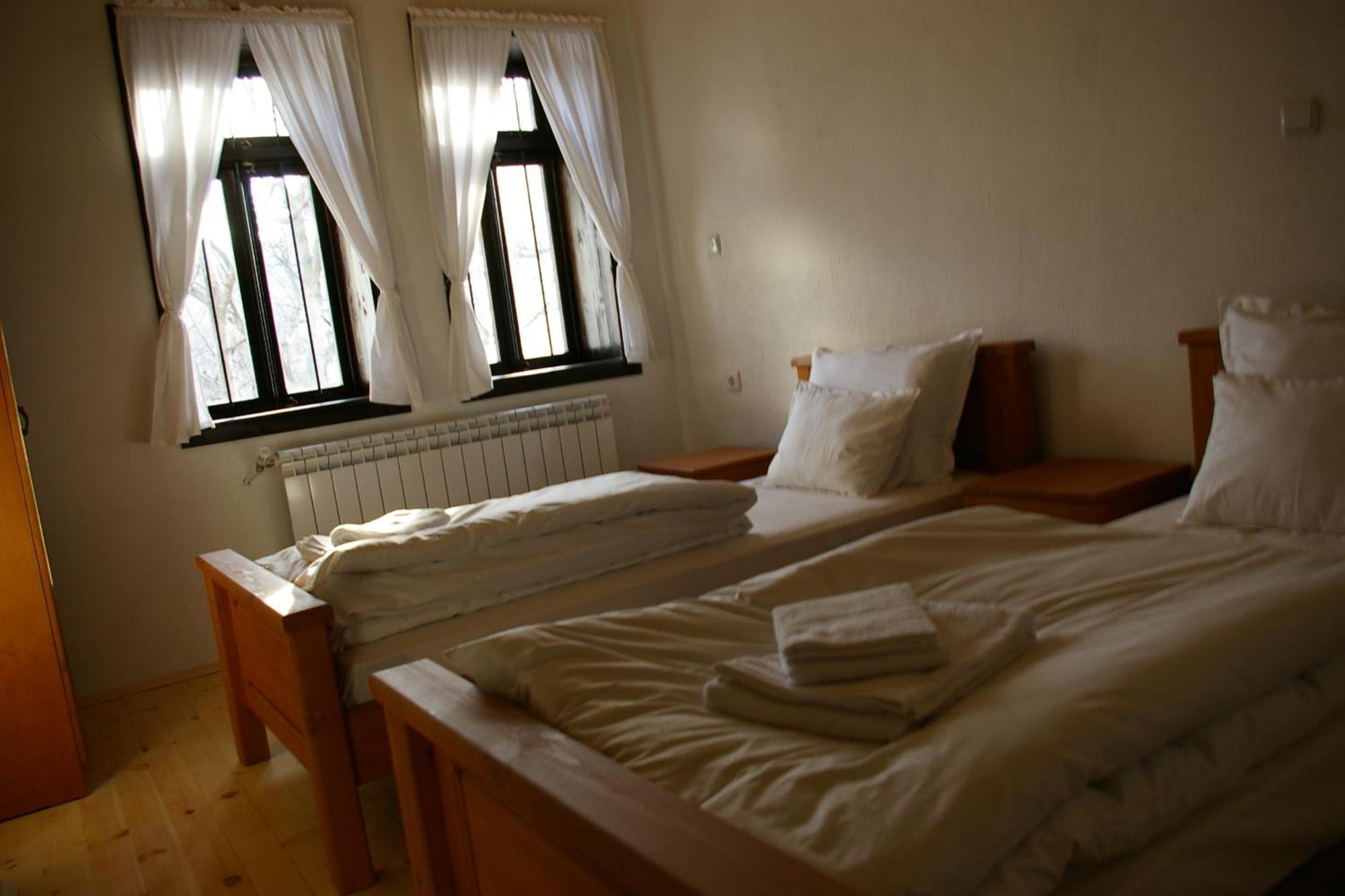 Mutafova Guest House Veliki Preslav Room photo